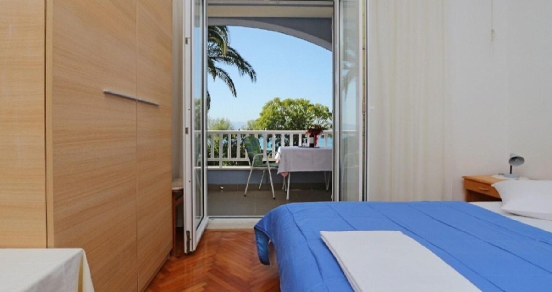 Apartments And Rooms Tomo 1 - At The Beach Zaostrog Exterior foto